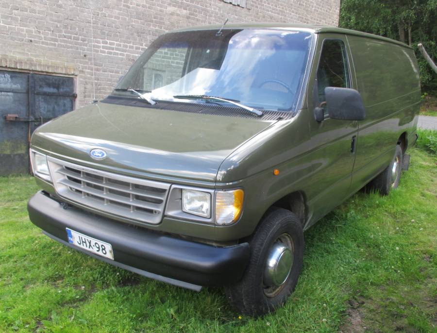 Ford Econoline E-350 7.3D